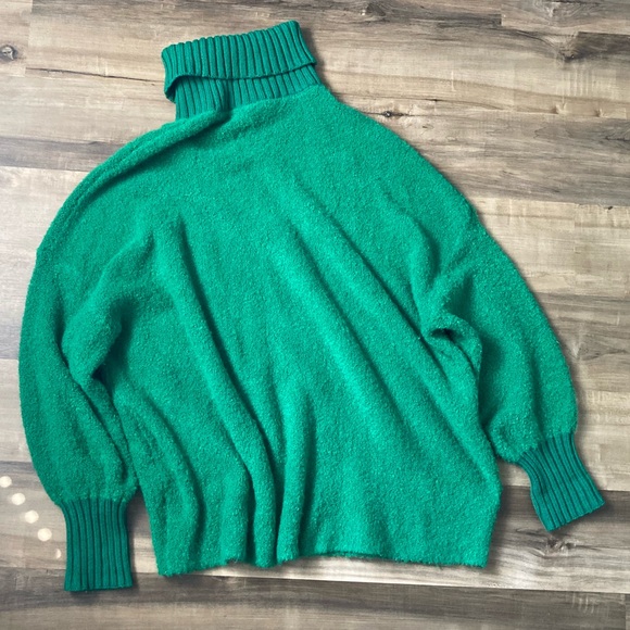 [Aerie] Offline Chillside Oversized Turtleneck Sweater in Kelly Green Large - Picture 4 of 10